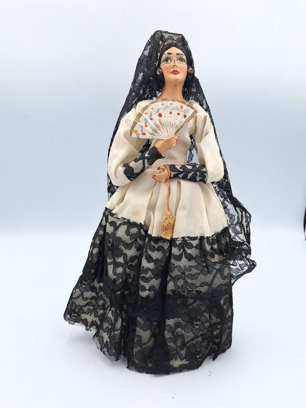 Vintage Spanish flamenco souvenir doll